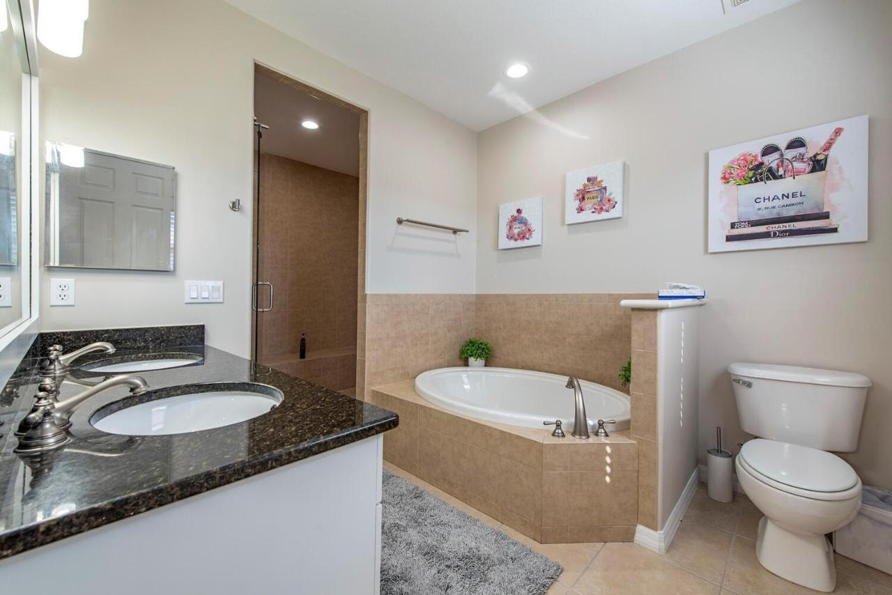 Vacation Home With Pool. 4 Bedrooms. Sleeps 10 North North Naples Dış mekan fotoğraf